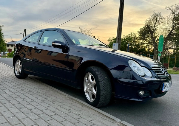 Mercedes-Benz Klasa C cena 11500 przebieg: 292000, rok produkcji 2005 z Pilzno małe 106